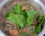 Foto langkah ke 4 dari resep Sayur Asem Tulangan Sapi.