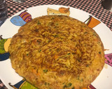 Foto del paso 3 de la receta: Tortilla de boniato, patata y cebolla 🍠 🧅 🌿