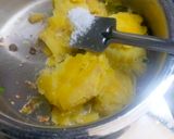 A picture of step 1 of Potato Khichdi.