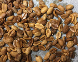 Foto del paso 2 de la receta: Crema de cacahuetes caramelizados con sal
