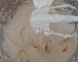 Foto langkah ke 2 dari resep Cake Potong Bahan Sederhana.