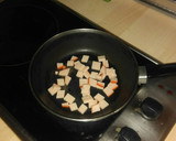 Foto del paso 2 de la receta: Tallarimis (tallarines de pescado) al curry