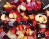 Foto langkah ke 4 dari resep Es Buah Coco Pandan.