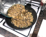 Foto del paso 5 de la receta: Tortilla de berenjena y champiñones