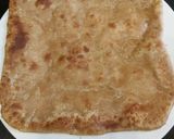 A picture of step 4 of لسی اور دیسی گھی کا پراٹھا.