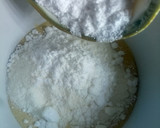 A picture of step 3 of Dates ice cream.