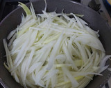 Foto del paso 1 de la receta: Chorrillana de pollo
