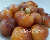 A picture of step 4 of Badami Bread Gulab Jamuns.