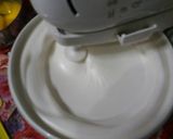 Foto langkah ke 1 dari resep Bolu kukus warna.