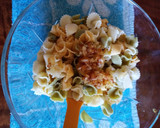 Foto del paso 4 de la receta: Pasta fría con salmón ahumado y queso fresco