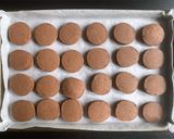 A picture of step 5 of Kinako & Cocoa Cookies.