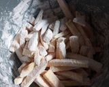 Foto langkah ke 2 dari resep Ketela Goreng Krispi.