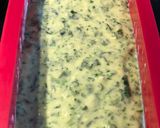 Une image de l'étape 6 de Cake salé à la feta et aux épinards.