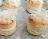 Foto del paso 5 de la receta: Volován o "Vol au vent" de Merluza y Surimi