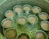 Foto langkah ke 4 dari resep Cupcake mini / bekal anak.