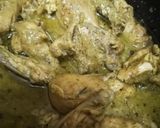 A picture of step 4 of Hariyali chicken (green chicken)🐔.