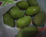 Foto langkah ke 1 dari resep 53.Manisan mangga muda.