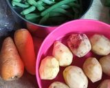 Foto langkah ke 1 dari resep Tumis kentang buncis wortel.
