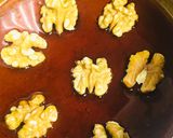 A picture of step 1 of Walnuts pudding.