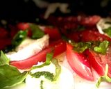 Une image de l'étape 2 de Tomates Mozzarella façon maison.