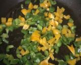 Foto del paso 2 de la receta: Arroz con solomillo de pavo y salsa de soja