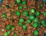 Foto langkah ke 4 dari resep Oseng oncom leunca.