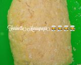 Foto del passaggio 1 della ricetta Chiacchiere e chiacchiere di carnevale con glassa al cioccolato 👩🍳🌍🇮🇹🏡🎭🎭🎭🎭🎭