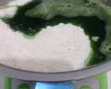 Foto langkah ke 1 dari resep Pandan Chili Flakes Cheese Sourdough Bread (Open Bake Method).