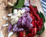 Foto langkah ke 1 dari resep Oseng Daging Tempe dan Kacang Panjang.