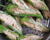 ભરેલા મરચા( Stuffed Marcha Recipe in Gujarati રેસીપી સ્ટેપ3ફોટો