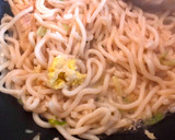 Foto del paso 2 de la receta: Fideos Udon al ajo y jengibre