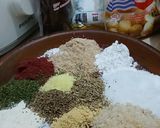 Foto langkah ke 2 dari resep Sosis Spicy Mozarella (Paha, dada, kulit, dan lemak ayam masuk semua).