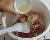 Foto langkah ke 1 dari resep Sup Bakso Kornet.