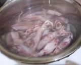 Foto langkah ke 1 dari resep Cumi Cabai Hijau.