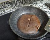 Foto del paso 3 de la receta Tortitas de plátano, avena y cacao con fresas