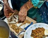 A picture of step 2 of Paneer Pakode.
