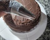 Foto del paso 5 de la receta: Ganache de chocolate sin crema de leche sin batidora!