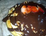 A picture of step 6 of Pancake strawberry and chocolate ❤️.