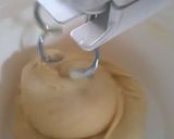Foto langkah ke 3 dari resep Donat Panggang Empuk isi Ragout.