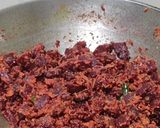 A picture of step 5 of Beetroot Curry.