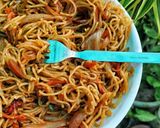 A picture of step 8 of Chilli chinese noodles.
