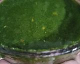 A picture of step 2 of Coriander ki chutney.