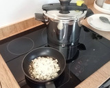 Foto del paso 2 de la receta: Potaje de Vigilia con pellas (receta manchega)