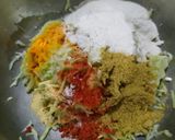 A picture of step 3 of Lauki Lachchha Paratha.