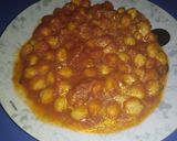 Foto del paso 4 de la receta: Garbanzos con tomate