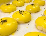 Hình bước làm 4 của món Lava trứng muối