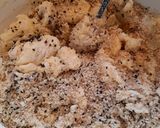 A picture of step 3 of Butter Cookies with Walnuts and Sesame.