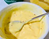 A picture of step 1 of Lemon Chilli Mayo Dip.