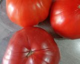 Une image de l'étape 1 de 🍅 Carpaccio de tomates au pesto.