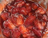 Une image de l'étape 7 de Confit de fraises.